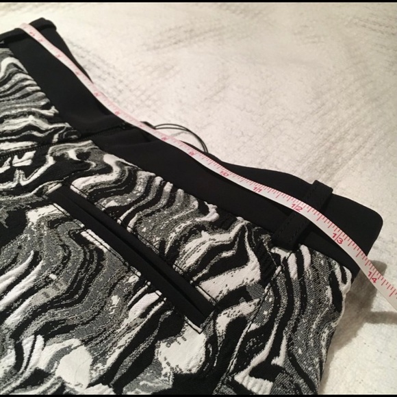 NWT Thierry Muglier Tapestry Pant, size 28. PRICE FIRM - Picture 9 of 9